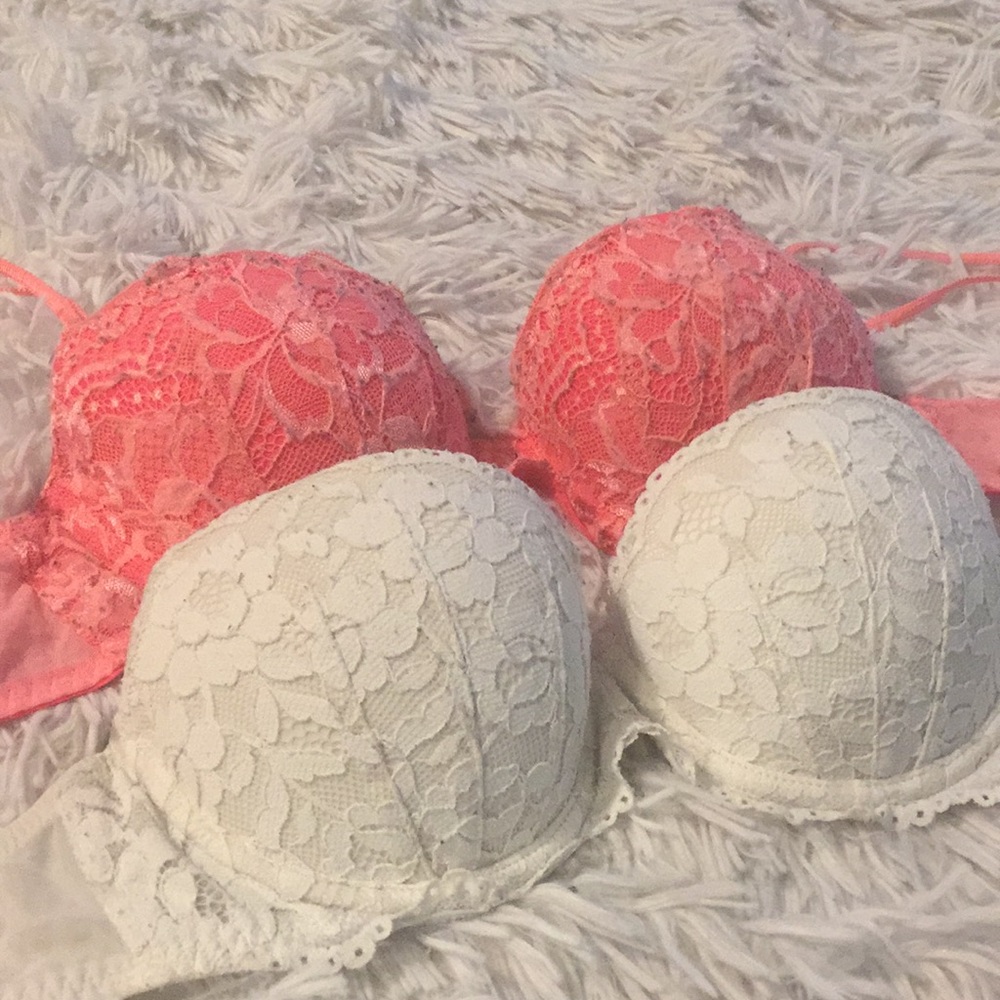 (2) Pink Bras 32 C - Picture 2 of 6